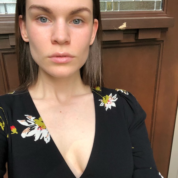 Meet your Posher, Amanda - Picture 3 of 8